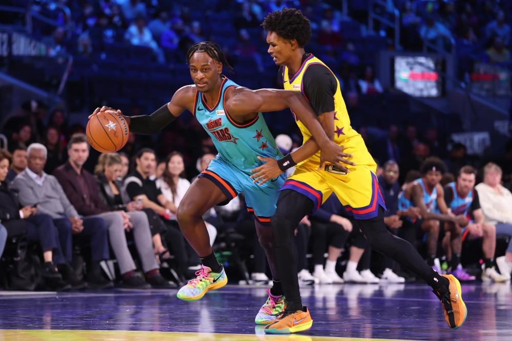 十出头的他 十出头的他