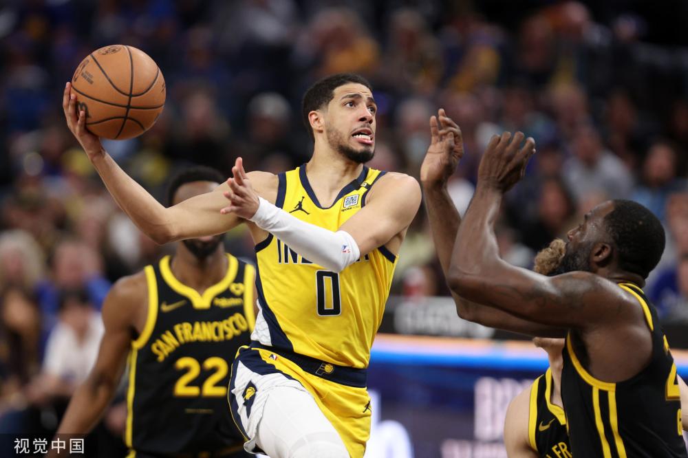 球队在进攻 球队在进攻