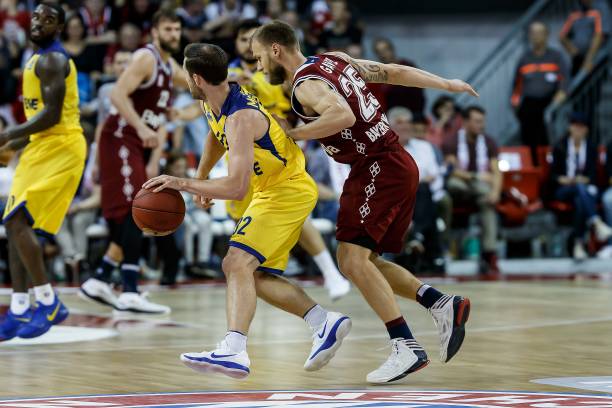 制而非盲目 制而非盲目