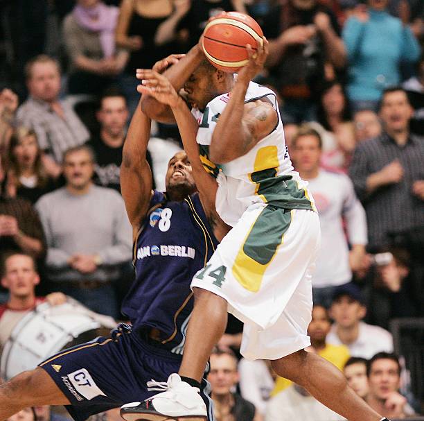 冷调纯白 冷调纯白